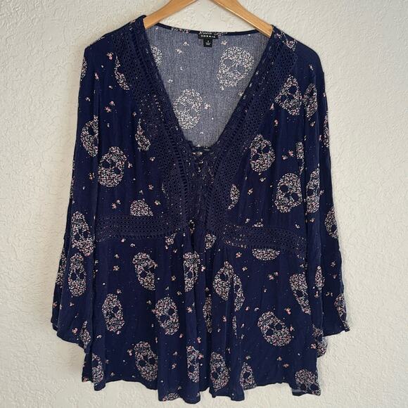 Torrid Navy Blue Sugar Skull Babydoll Top Crochet Lace Up Bib Size 1X Boho - Picture 1 of 7